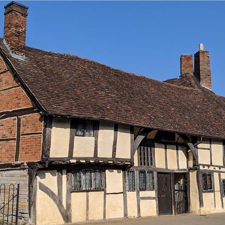 One Masons Court Villa Stratford-upon-Avon Bagian luar foto