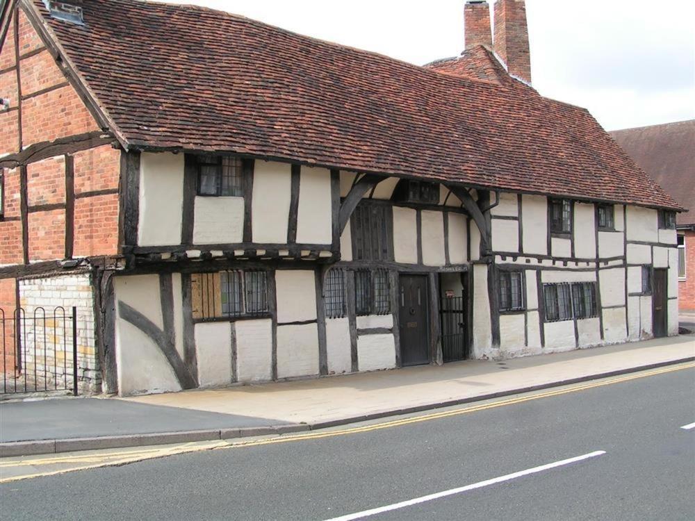 One Masons Court Villa Stratford-upon-Avon Bagian luar foto